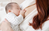 baby nursing 