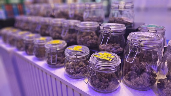 Cannabis flower in jars for deli-style sales