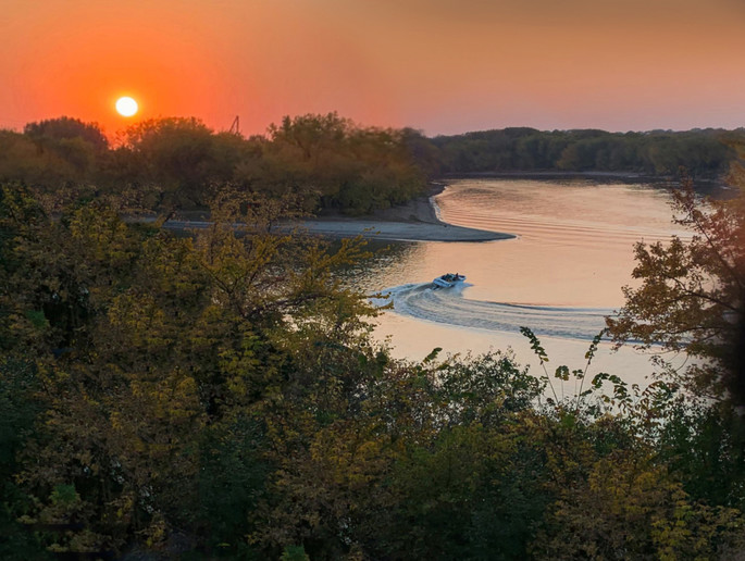 Sunset on the river