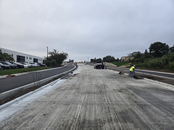 Crews install trails along 4th Street in Oakdale