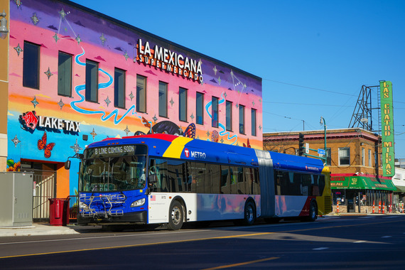 A bus next to La Mexicana Supermercado