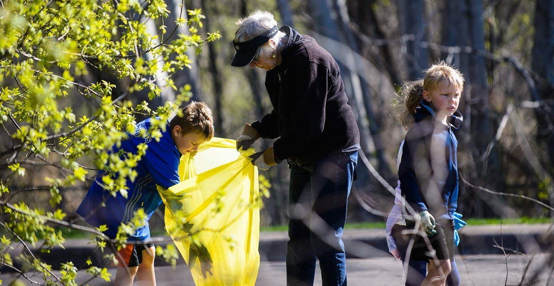 2017 Earth Day Lake Harriet