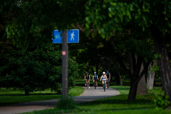 Minnehaha Parkway Regional Trail people on bikes in the summer
