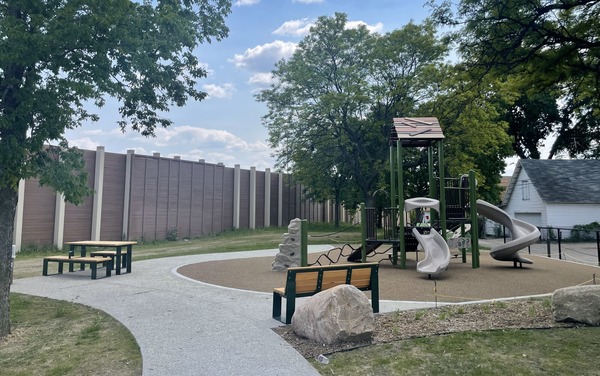 image of 28th street totlot