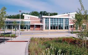 Hennepin County Library, Plymouth Location