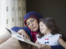 mom and daughter of muslim faith
