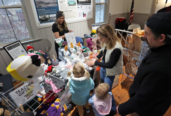 Vendors Needed: Merry Market