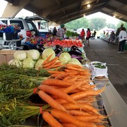 veggies at market scene