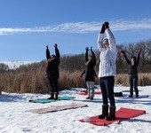 Snow Yoga 1