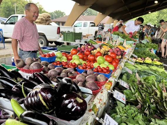 Kiatoukaysy Family Farm booth 8-5-2023