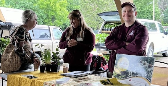 Hennepin County Master Gardeners at Richfield Farmers Market