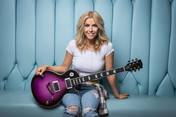Lindsay Ell Photo