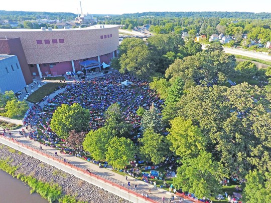 Down by the Riverside Crowd Photo