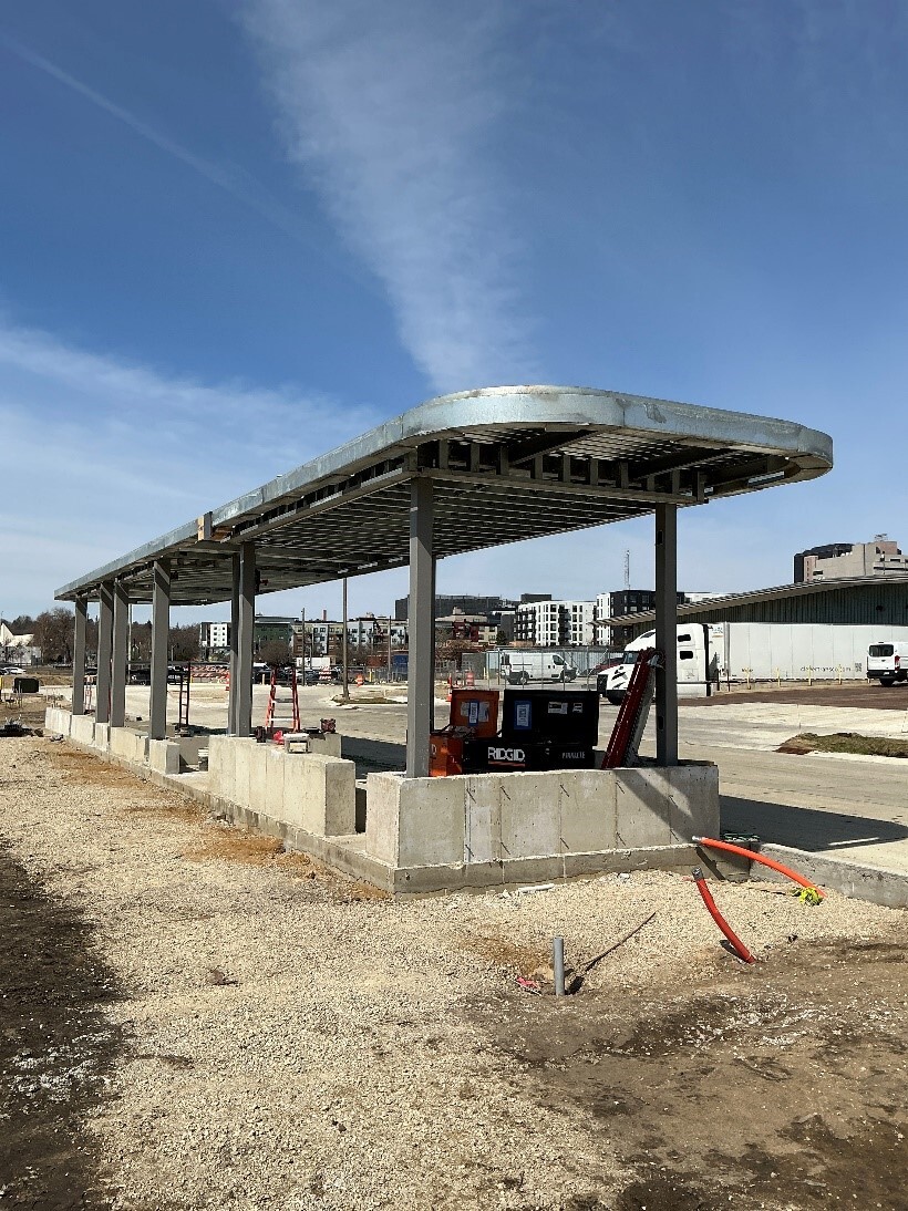 Steel structure of the 6th Street Station - Eastbound.