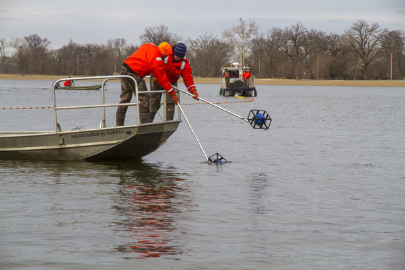 Biologists employing underwater speakers to drive the Asian carp