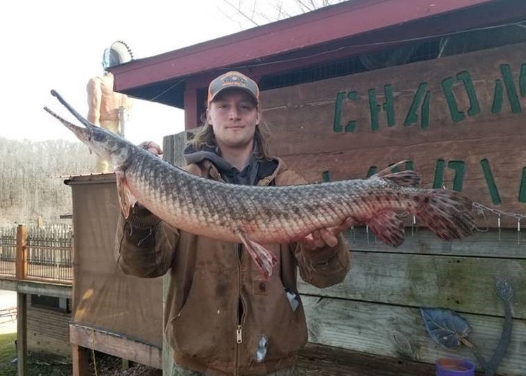 Devlin Rich holds new record spotted gar