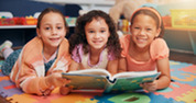 Kids reading