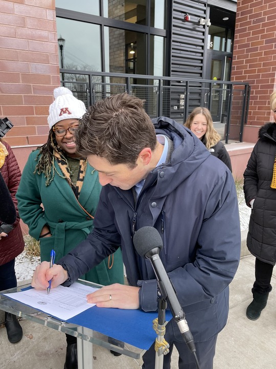 pre-lease ordinance signed