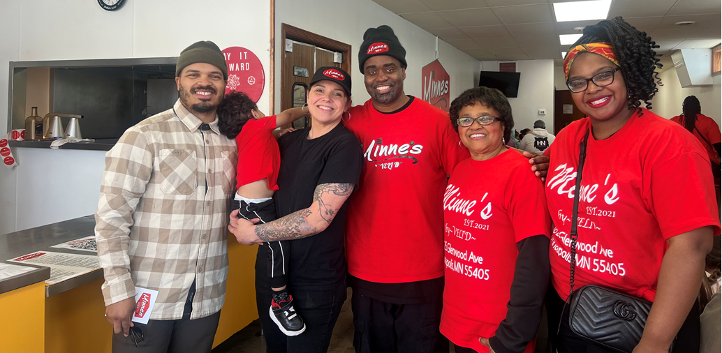 Minne's Grand Re-Opening Event