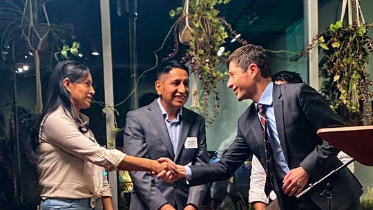 Lake and Bryant Cafe