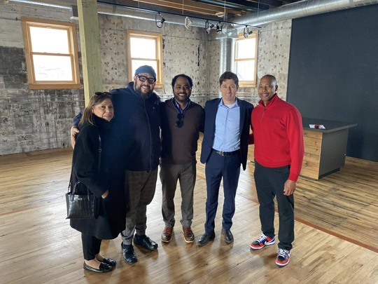 Visiting Square Roots