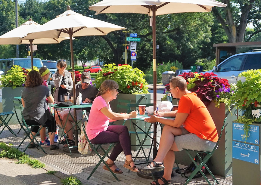 People eating at Minneapolis parklet