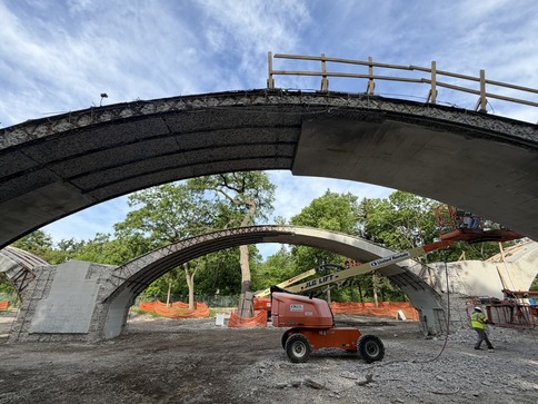 Arch rib and pier concrete surface repairs.