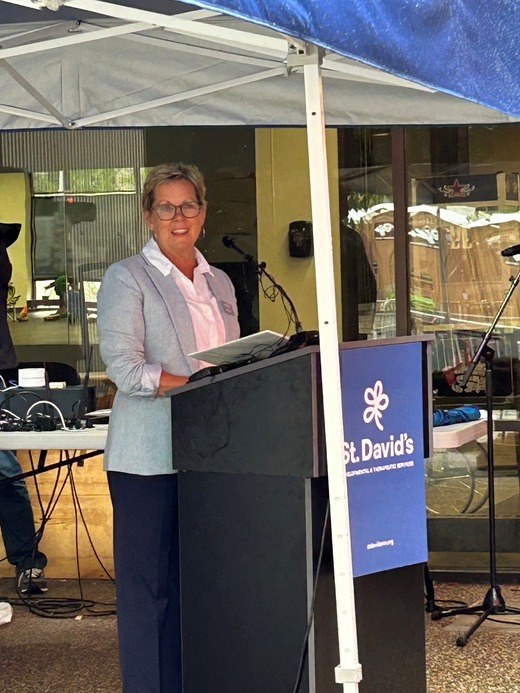 St. David's CEO speaking at groundbreaking