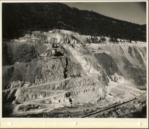 Hungry Horse Dam construction 