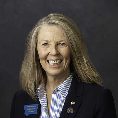 Becky Beard headshot photo