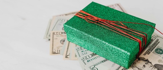 green present and money