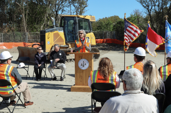 Image of Town of Southern Shores Mayor Elizabeth Morey speaking at a podium.