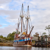 Image of the Elizabeth II ship