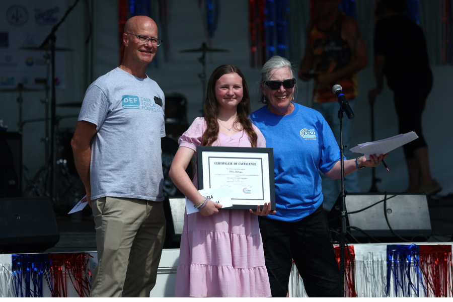 Viktoria Skultetyova accepting her award