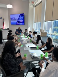 KLA Students and Presenter Terrence Dove