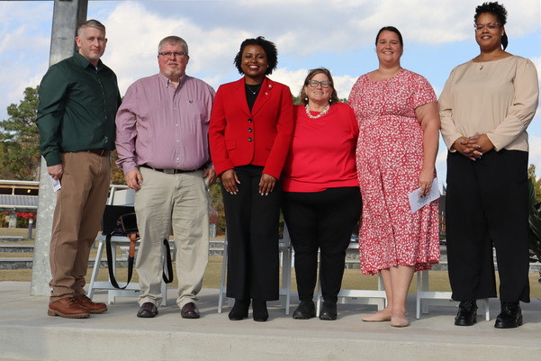 Group photo of guest speakers at the Knightdale Veterans Tribute