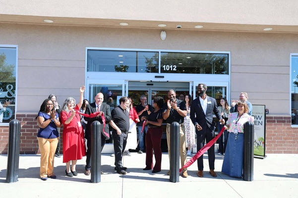 Barnes and Noble in Knightdale Ribbon Cutting