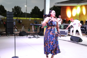 R&B Superstar Elle Varner Performing at the Knightdale African American Festival