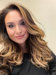 Sara Bandurraga Head shot 