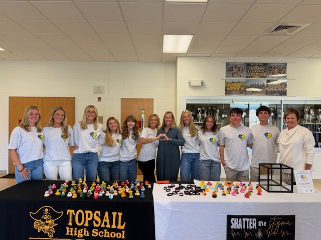 Students at Topsail High School 