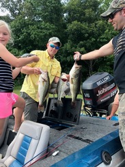 family fishing at buckhorn 