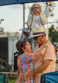 Gig in the Park dancing