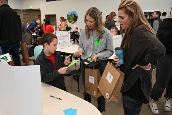 Elk Ridge Marketplace