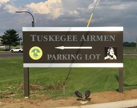Trenton-Mercer Airport Signage