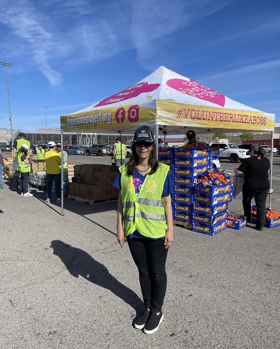 Councilwoman Brune Volunteer at Earth Day Just One Project 2023