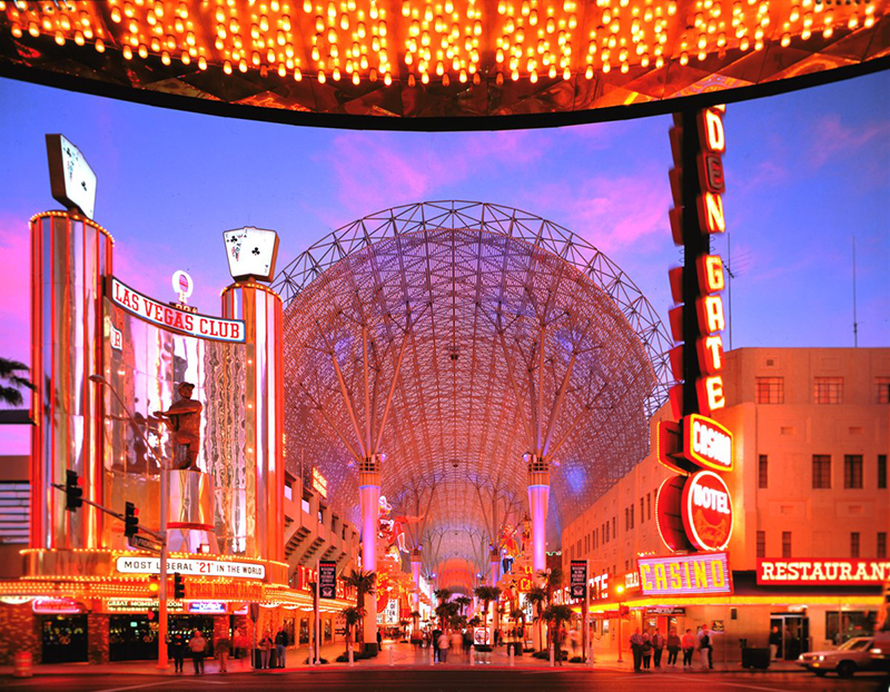 Fremont Street Experience 800px