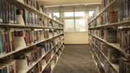 Libros en biblioteca