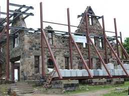 Wildcliff Groundbreaking group shot
