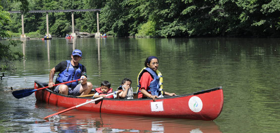 Canoe along the Bronx River