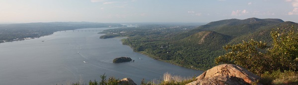 View of the Hudson River from Storm King mountain in the Hudson Highlands.